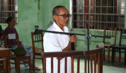 Ông lão 70 tuổi đi trộm xe máy để thăm con