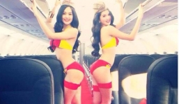 Tranh cãi Ngọc Trinh diện bikini quảng cáo 'khiêu khích' trên máy bay