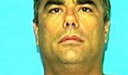 Ông ngoại xuống tay giết chết con gái cùng 6 đứa cháu rồi tự sát