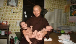 Tìm thấy 10/11 đứa trẻ biến mất ở chùa Bồ Đề 