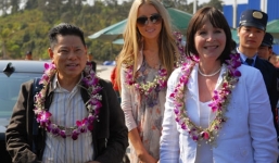 Đại gia gốc Việt 2,8 tỉ đô bạo chi 500 triệu USD cho Hoa hậu