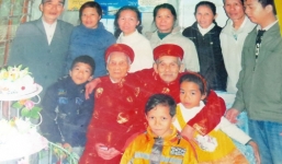 Cuộc sống của cặp vợ chồng 106-104 tuổi ở Việt Nam