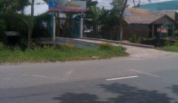 Chủ quán cà phê kiêm 'má mì' môi giới mại dâm