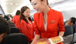 Đời tư rắc rối của các tiếp viên hàng không