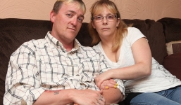 Anh chàng bị bệnh lạ, liên tiếp 'lên đỉnh' 100 lần/ngày