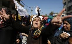 Bé gái 1 tuổi sống sót sau 3 ngày lênh đênh trên biển