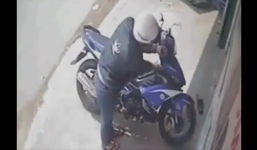 Trộm xe máy bị bắt quả tang vì cố tham lấy thêm Laptop