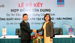 Ái nữ của bà chủ SeAbank là lãnh đạo NH trẻ xuất sắc nhất VN 2014