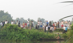 Phát hiện thi thể cụ bà trôi trên sông