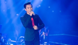 Quang Đại bất ngờ tỏ tình với Hồ Ngọc Hà trên sân khấu Nhân tố bí ẩn