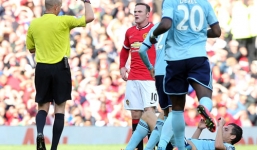 Wayne Rooney xin lỗi vì chiếc thẻ đỏ điên rồ