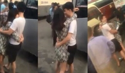 Cặp đôi “đóng phim tình cảm” lúc chia tay ở bến xe Mỹ Đình gây tranh cãi