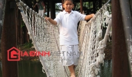 Tôi phải bênh con tôi, dù nó vừa ăn cắp ở siêu thị