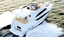 Đại gia Việt sắm du thuyền, máy bay ăn chơi hơn tỉ phú thế giới