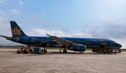 Vietnam Airlines hạ cánh khẩn để cứu hành khách