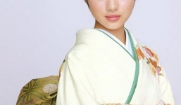 Top 5 dòng mỹ phẩm khiến phụ nữ Nhật “mê mẩn”