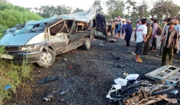 Tai nạn giao thông thảm khốc, 2 người chết hàng chục người bị thương