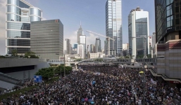 Văn phòng Trưởng Đặc khu hành chính Hong Kong bị bao vây