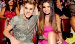 Justin Bieber và Selena chia tay sau 2 tháng quay lại ?