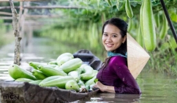 Lấy vợ ở quê, nó khờ dễ dạy!