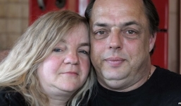 Pháp: Mẹ kế kết hôn với con chồng