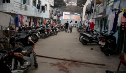 “Giang hồ” truy sát trong khu trọ, 2 anh em trọng thương