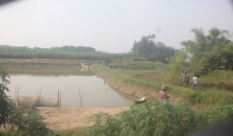 Vĩnh Phúc: Phát hiện xác người đàn ông nằm mép bờ ao 