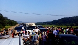 Vụ dân chặn cao tốc Nội Bài - Lào Cai: Nhà thầu khẳng định đã trả tiền cho dân