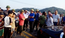 Dân chặn cao tốc Nội Bài - Lào Cai đòi nợ đơn vị thi công