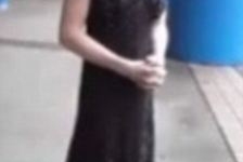 Học sinh bị đình chỉ học vì kiểu tóc và thời trang lạ