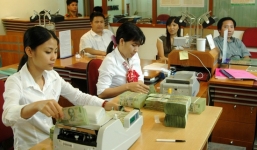 Tiền em đây anh thoải mái tiêu đi