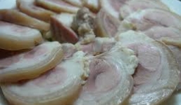 Bí quyết luộc chân giòn heo giòn ngon