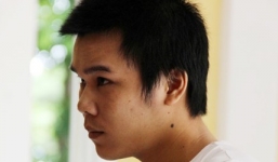 Nam thanh niên 'yêu' bé gái trong bụi tre