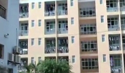 Trèo tường vượt kí túc xá gặp bạn trai, nữ sinh bị điện giật chết