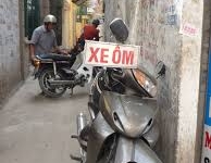 Tên cướp xe ôm bỏ trốn khi vào viện trị bệnh lao phổi