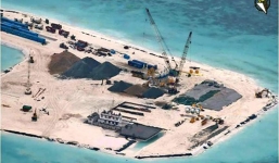 Báo Canada: Mỹ có thể tấn công đảo nhân tạo của TQ trên Biển Đông