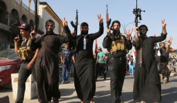 Hàng chục phiến quân IS thương vong, nghi bị đầu bếp hạ độc