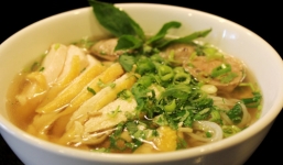 Bí quyết nấu phở gà cực ngon mà đơn giản