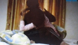 Clip, ảnh 'nóng' của cô giáo: Từ nạn nhân đến... 'người trong cuộc'