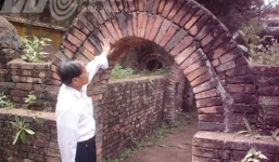 Bí ẩn tòa ‘biệt thự’ trong lòng đất chứa kho báu ở Quảng Ninh