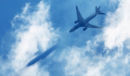 'Yêu râu xanh' quấy rối nữ hành khách ngay trên máy bay