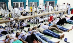 Hơn 100 công nhân Bắc Ninh bị ngộ độc, trách nhiệm thuộc về ai?