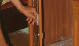 Để có tiền đưa bạn gái đi chơi, thanh niên đột nhập nhà hàng xóm trộm vàng