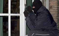 Nhóm “siêu trộm” đột nhập siêu thị, cuỗm 1 tỷ đồng