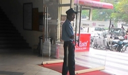 Vụ “siêu trộm” đột nhập siêu thị Maximark Cộng Hòa: Triệu tập 7 bảo vệ