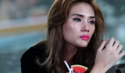 Siêu mẫu Hoàng Yến bị tố bẻ gãy tay đồng nghiệp nữ