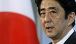 Thủ tướng Nhật Bản gửi đồ tế tới đền thờ chiến tranh Yasukuni