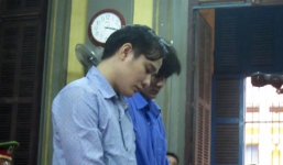 Y án tử hình côn đồ giết người vì quẹt xe trên phố