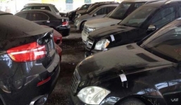 Đại gia Việt chơi siêu xe chống đạn: Đẳng cấp hay xe gian?