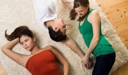 Chiêu trị bồ nhí có một không hai của bà mẹ 'bỉm sữa'